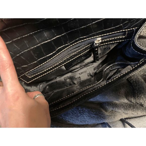 MICHAEL KORS Black MEDIUM FLAP SHOULDER CHAIN SIGNATURE BAG - Picture 2 of 8